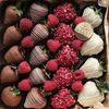 Набор нарядной клубникив Kissberry по цене 4180