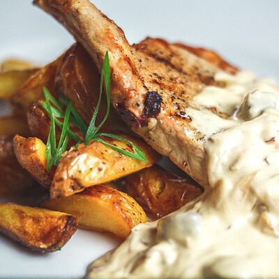 Свиная корейка гриль в Вобла по цене 780 ₽