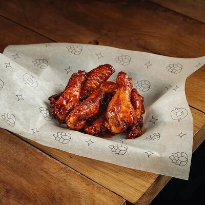 Куриные крылышки в Гент по цене 630 ₽