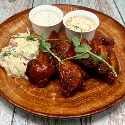 Крылья баффало в Сова по цене 575 ₽