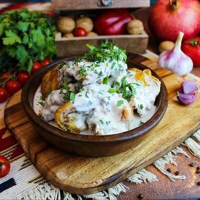 Чкмерули по-тбилисски в Три хинкали&Шашлык по цене 880 ₽