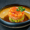 Тартар с лососем в Yellowfin sushi по цене 1150