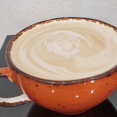 Латте Сырный М в Капибара кофейня по цене 458 ₽