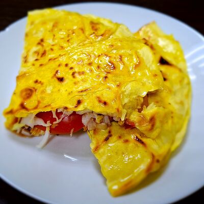 Тортилья с бекономв Кафе Учпочмак по цене 280 ₽