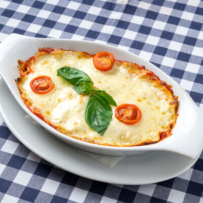 Лазанья в Trattoria Caffe Del Sole по цене 360 ₽