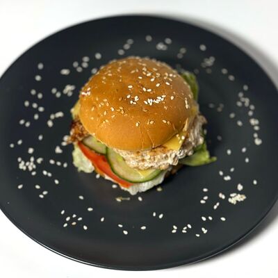 Гамбургер в Бобер Выдыхай по цене 580 ₽