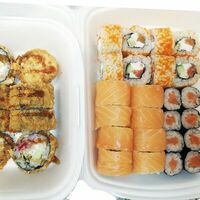 Сет Сяке в Sushi Maki