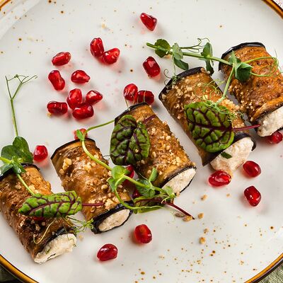 Рулетики из баклажан в Омар Хайям по цене 430 ₽