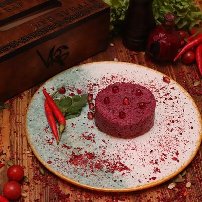 Пхали из свеклы с орехами в Vagr по цене 250 ₽