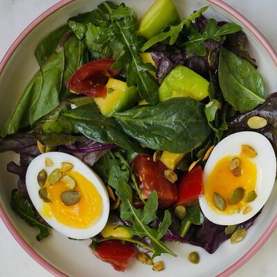 Домашний салат в Yumbaker gardens по цене 825 ₽