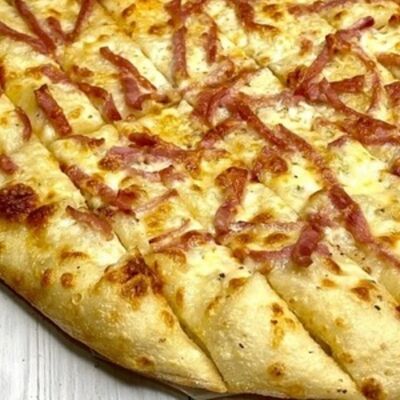 Сырные ломтики с ветчинойв Xpizza по цене 489 ₽