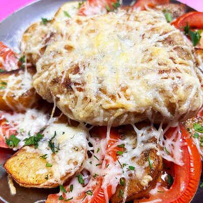 Цыпленок по-домашнему в НИРВАНА Арт бар по цене 450 ₽