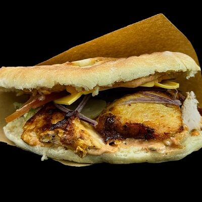 Дёнер с курицей в Шаурма 24/7 по цене 365 ₽