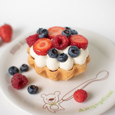 Тарт ягодный в АндерСон по цене 630 ₽