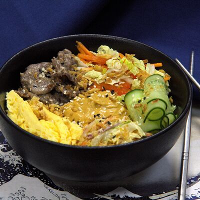 Боул уйгурский с говядиной в KOMIX FOOD по цене 570 ₽