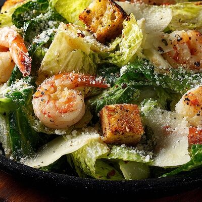  Салат Цезарь с креветкамив Вилки-Палки по цене 469 ₽