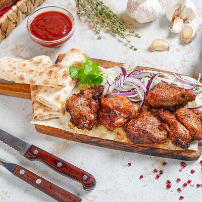 Шашлык из cвинoй шейки в Домашний Вкус по цене 900 ₽