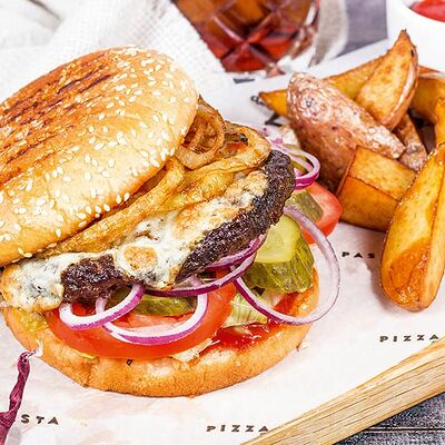 Бургер Луиджи с соусом jack Daniels в Луиджи & Тосё по цене 459