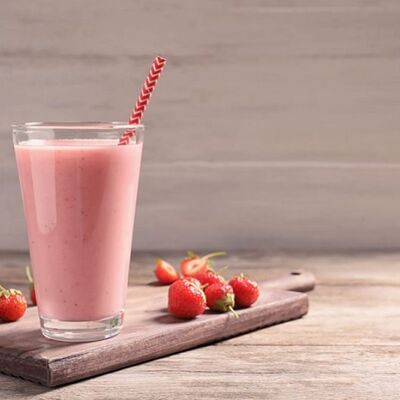 Милкшейк Клубника в Pellegrino по цене 395 ₽