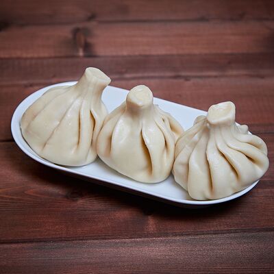 Хинкали с сыром сулугуни в Хинкальная Легенда по цене 400 ₽