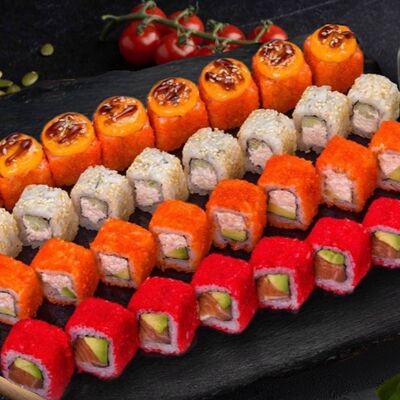 Сет Вкусные роллы в тануки в Веселый Самурай Sushi Premium по цене 3890 ₽