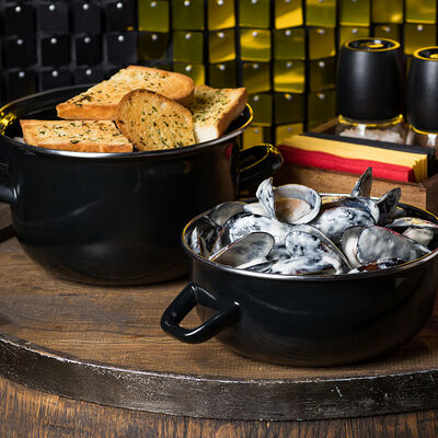 Мидии в соусе в The Legend 84 по цене 1330 ₽