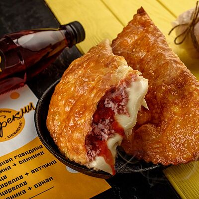 Чебурек-пицца в Чебурекми по цене 275 ₽