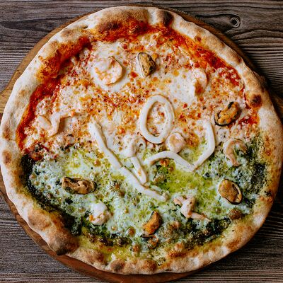 Пицца Два Моря в Gioffre по цене 912 ₽