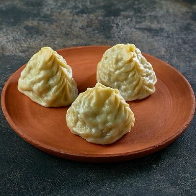 Манты с мясом ягненка в Двор Помидор по цене 530