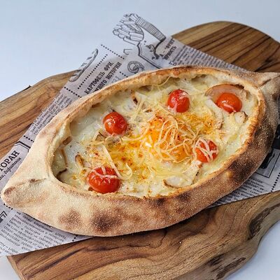 Хачапури Цезарь в Tochi Food по цене 635 ₽