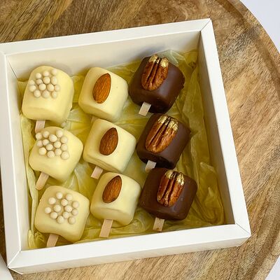 Бананы в шоколаде Версаль маленький в Клубника по цене 2590 ₽