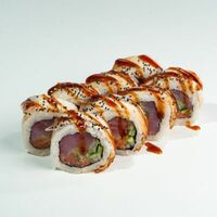 В угре с лососем, тунцом и огурцом в ЁБИСАН