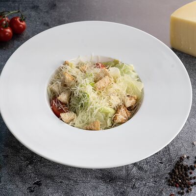 Цезарь с курицей в Гвардия по цене 450 ₽