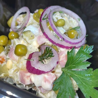 Салат Оливье в Зашумел район по цене 249 ₽