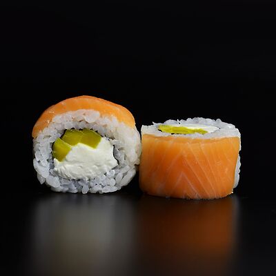 Филадельфия с манго в Sushi Kent по цене 709 ₽