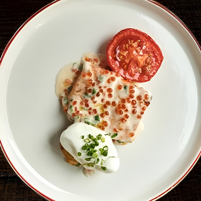 Форель горячего копчения с соусом из красной икры в Dacha restaurant по цене 1560 ₽