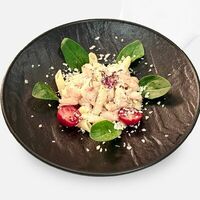 Пенне с креветками и шпинатом в Caviar