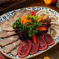 Ассорти мясное в Халиф
