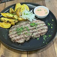 Бифштекс из говядины в Burgerlux