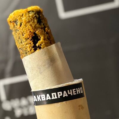 Сникер-ролл в Quattro pizza по цене 399 ₽