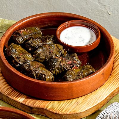 Долма с домашним фаршем в Хочу Пури по цене 660 ₽