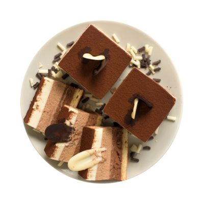 Пирожное Три шоколада от шеф-кондитера Ав в Азбука Вкуса Экспресс Меню по цене 289 ₽