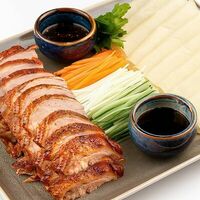 Утка Гризби целая в Osteria Amici