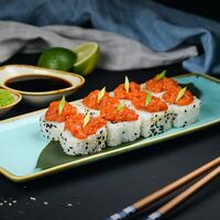 Ролл Острый с лососем в Afishasushi
