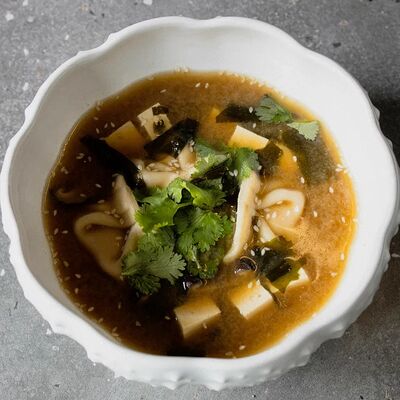 Мисо-суп в Asian Hands по цене 768 ₽
