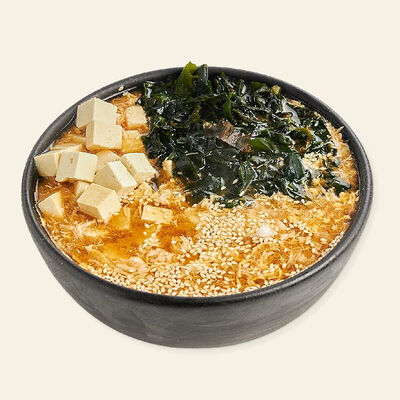 Суп Кимчи в Томята Тосуши по цене 480 ₽