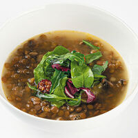 Cуп из зеленой чечевицы в Udcкафе Upside Down Cake