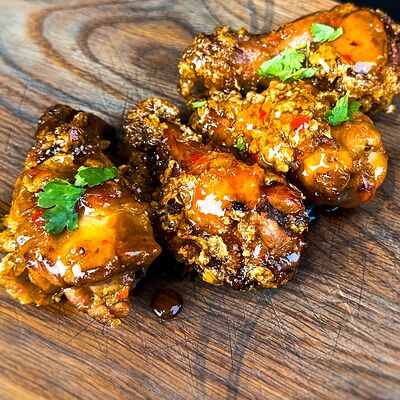 Куриные крылья по-корейскив ЖаРим в КайФ по цене 640 ₽