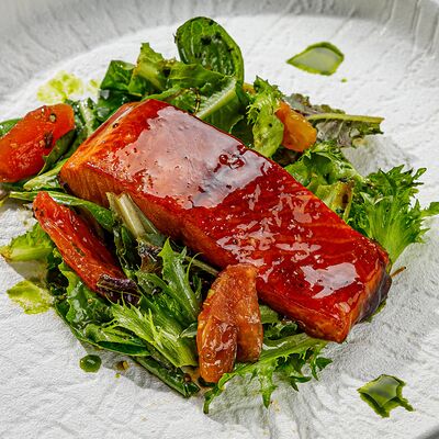 Форель из смокера в MEAT HAPPENS BBQ по цене 1700 ₽