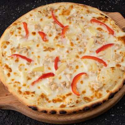 Пицца Гавайская с курицей в Tokio35 по цене 800 ₽